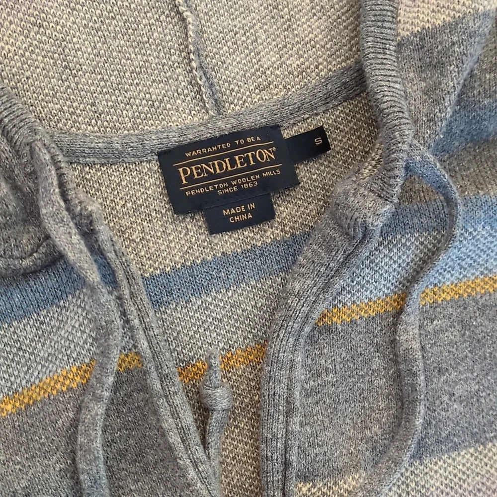 Pendleton Sweater - Picture 2 of 5